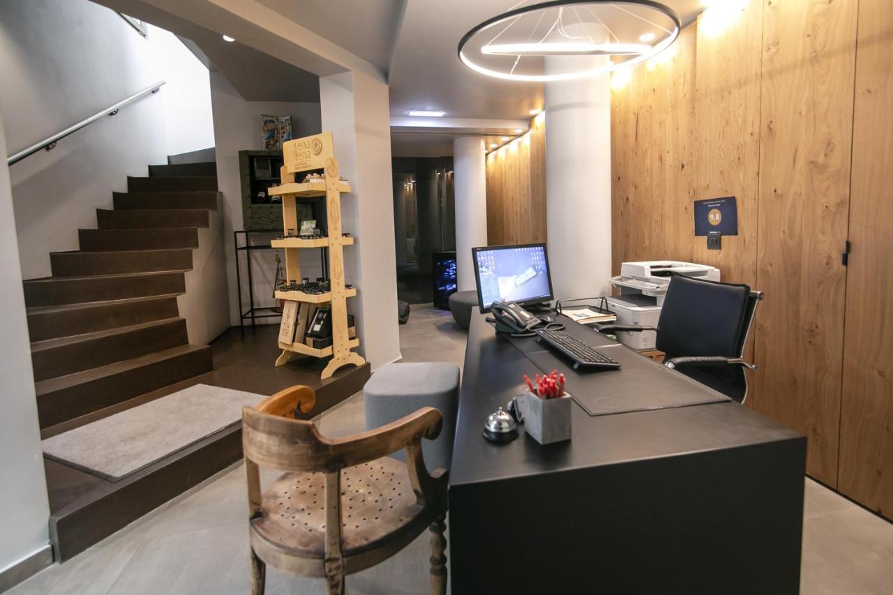 Marquise Suites - Adults Only ฟิรา ภายนอก รูปภาพ
