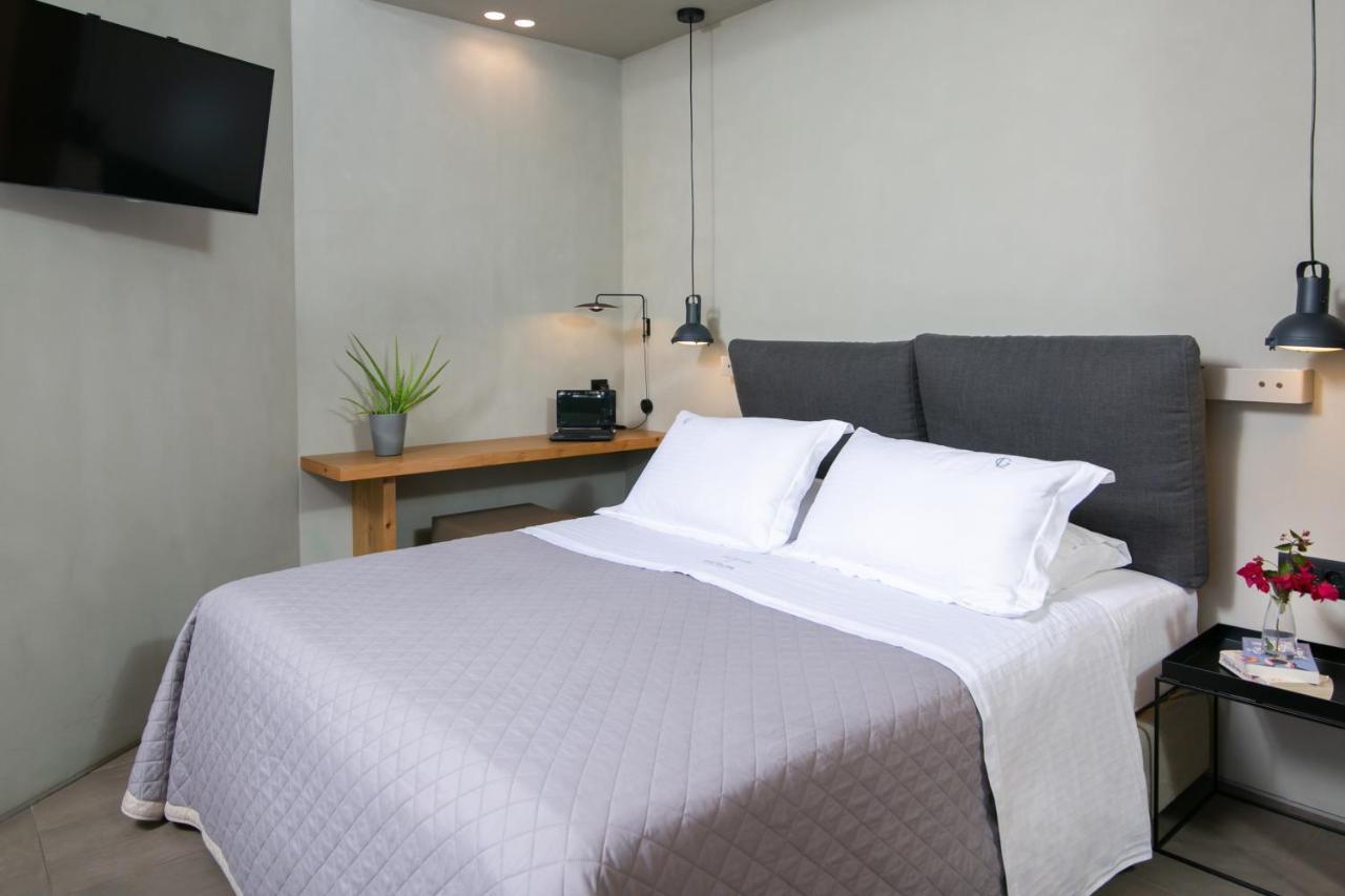 Marquise Suites - Adults Only ฟิรา ภายนอก รูปภาพ