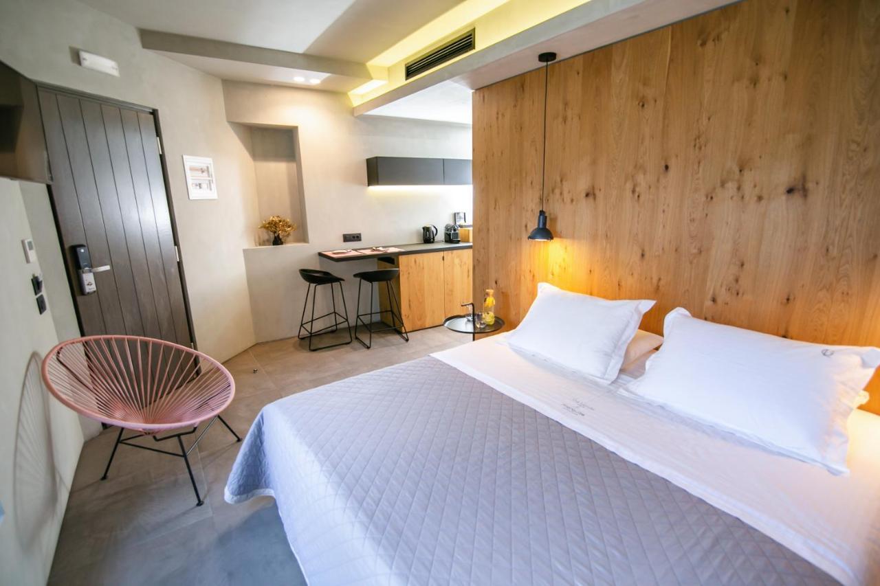 Marquise Suites - Adults Only ฟิรา ภายนอก รูปภาพ